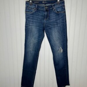 Kut from the Kloth Catherine Boyfriend Jeans Size 2